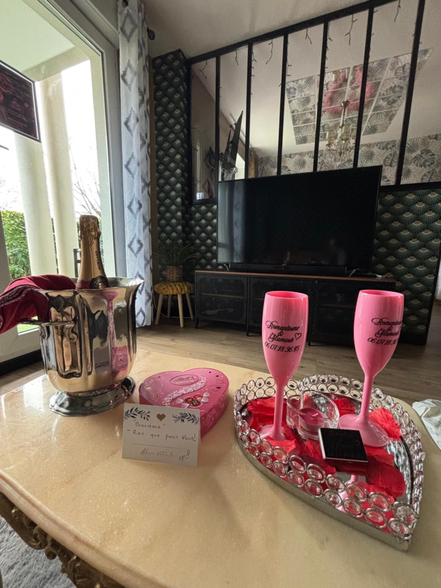 Romantisme Et Glamour Avec Spa ,Jardin Proche Zenith ديجون المظهر الخارجي الصورة
